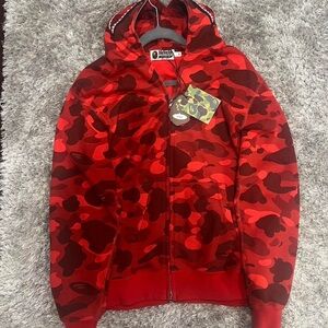 Red BAPE full zip hoodie NWT, 100% authentic, size M